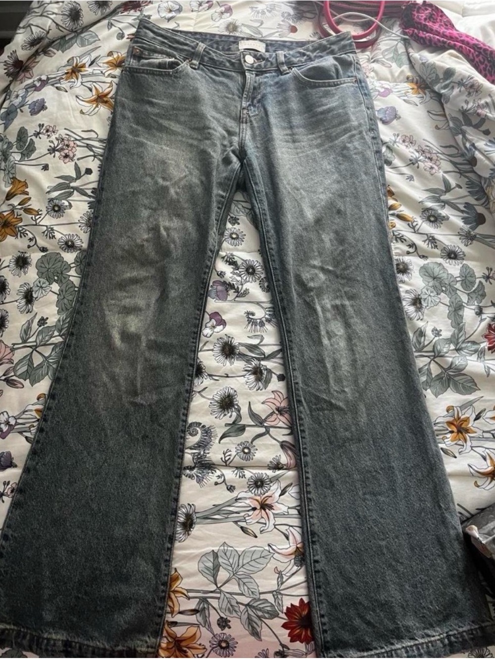 low rise bootcut jeans woman’s